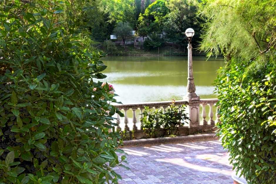 Hotel Villa Leri
