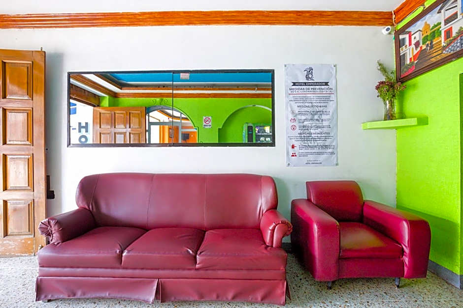 OYO Hotel Emperador