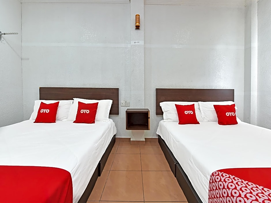 OYO 90559 Ummul Motel C Mart