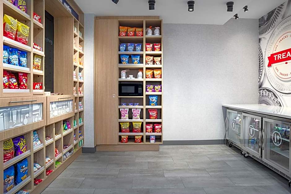 Hampton Inn & Suites Naples South