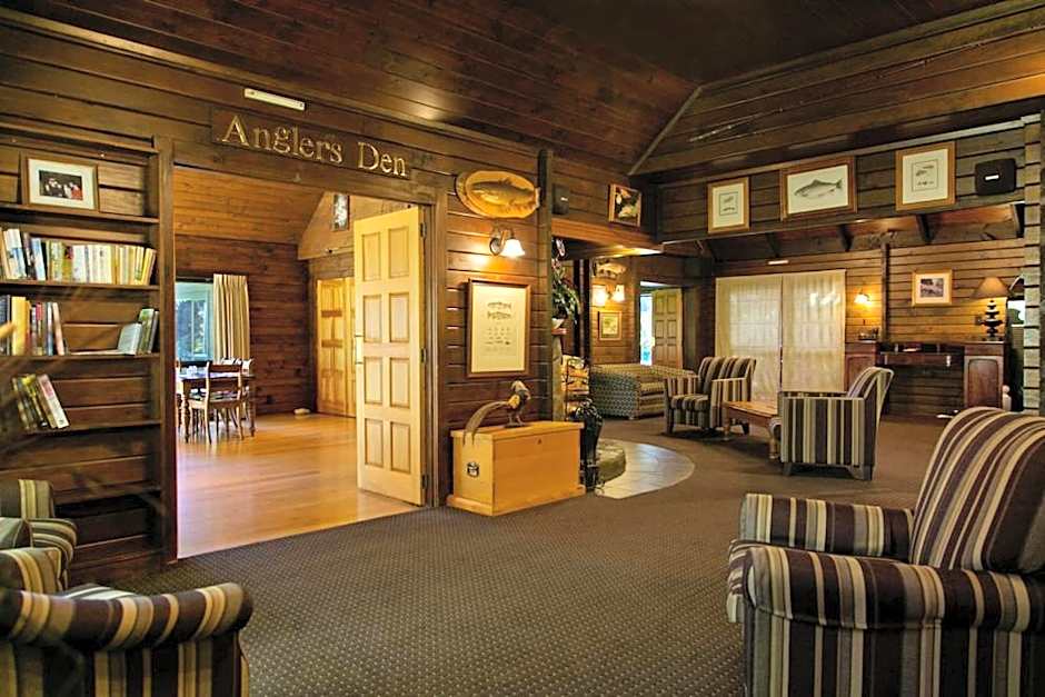 Tongariro Lodge