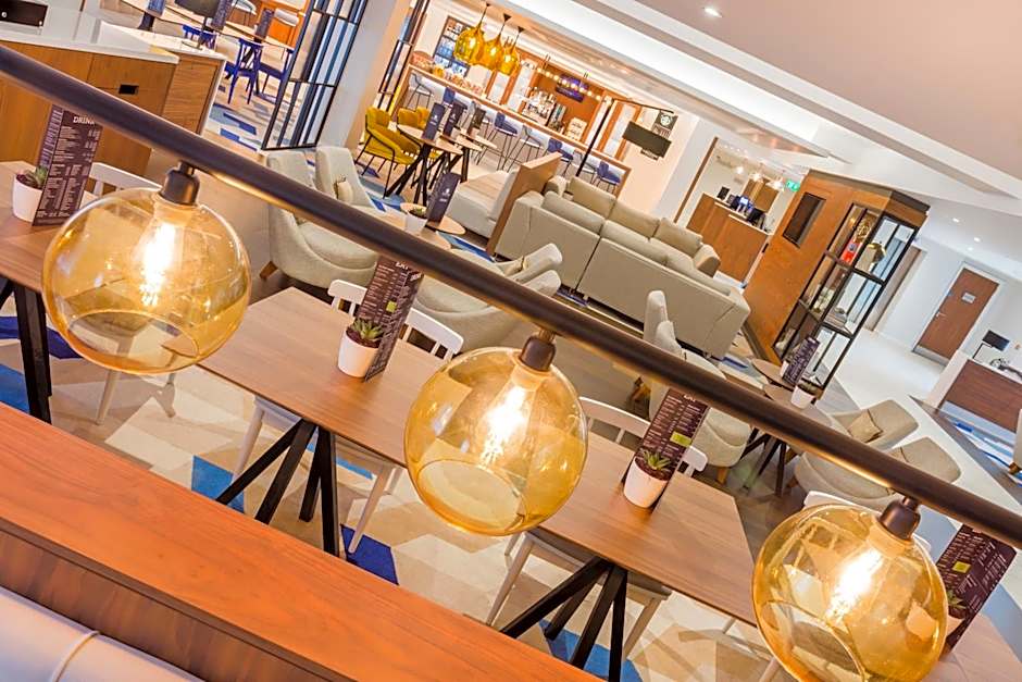 Courtyard by Marriott Glasgow Airport