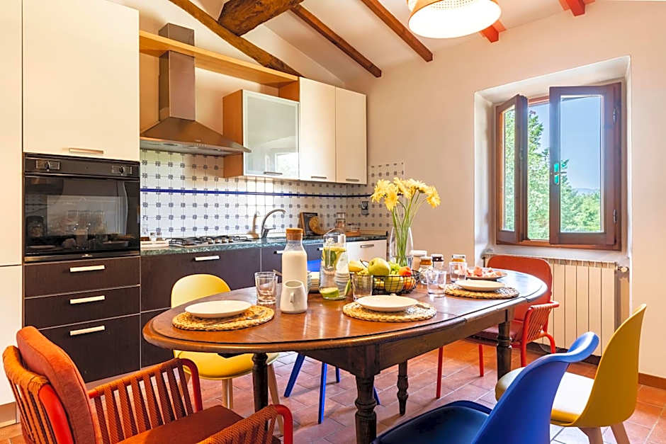 Selvuccia Lodge - Ostello Agricolo