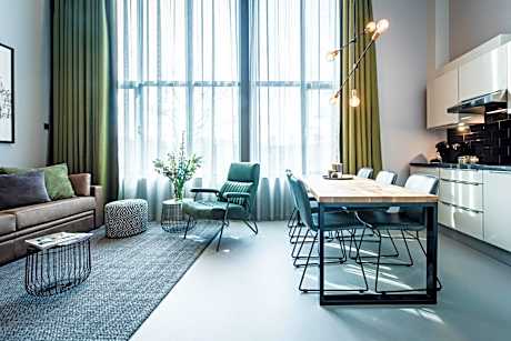 Large 2 Bedroom Apartment with Sofa Bed - Duplex