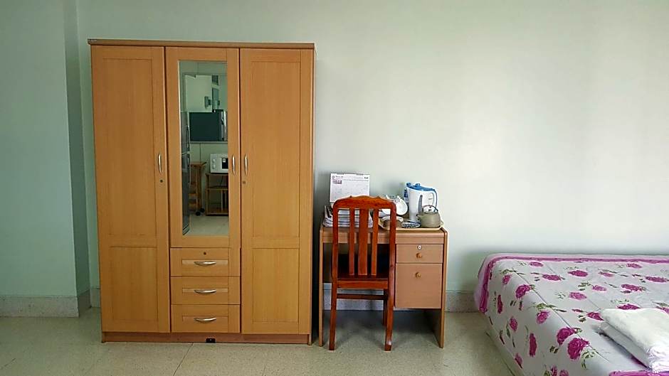 Aek Udon Apartment