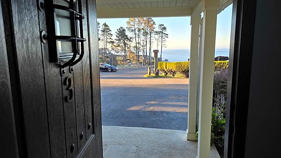 Ocean Cove Lodge