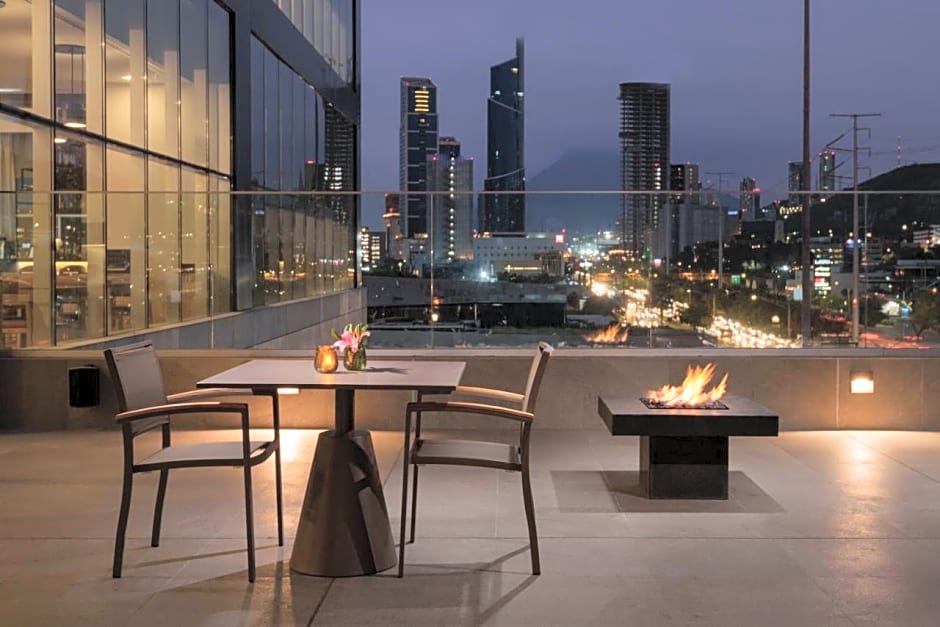 Hyatt Place Monterrey Valle