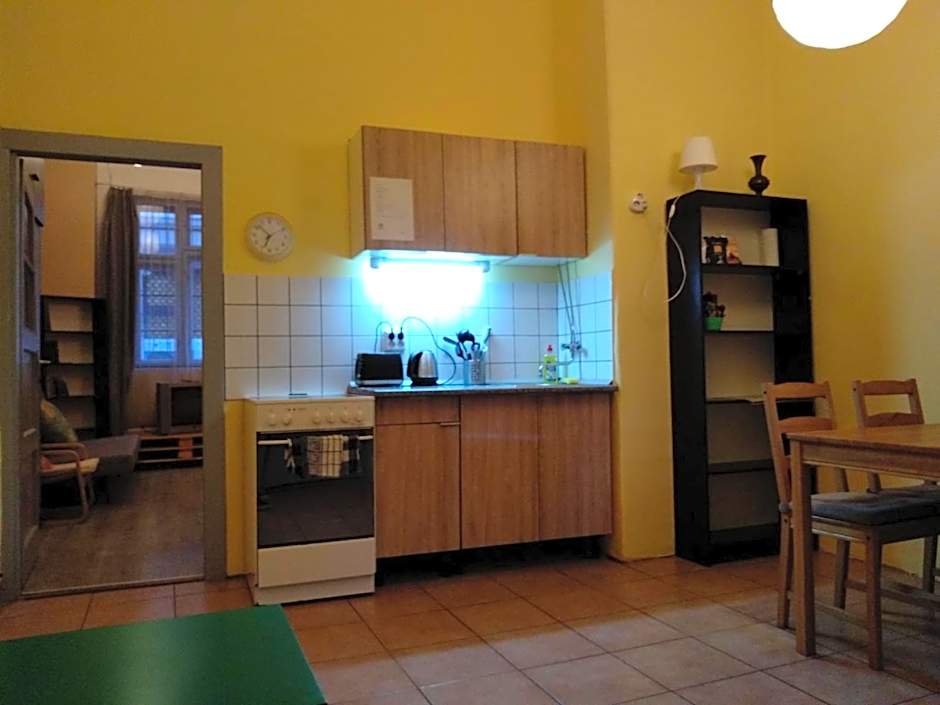 HoBar Hostel