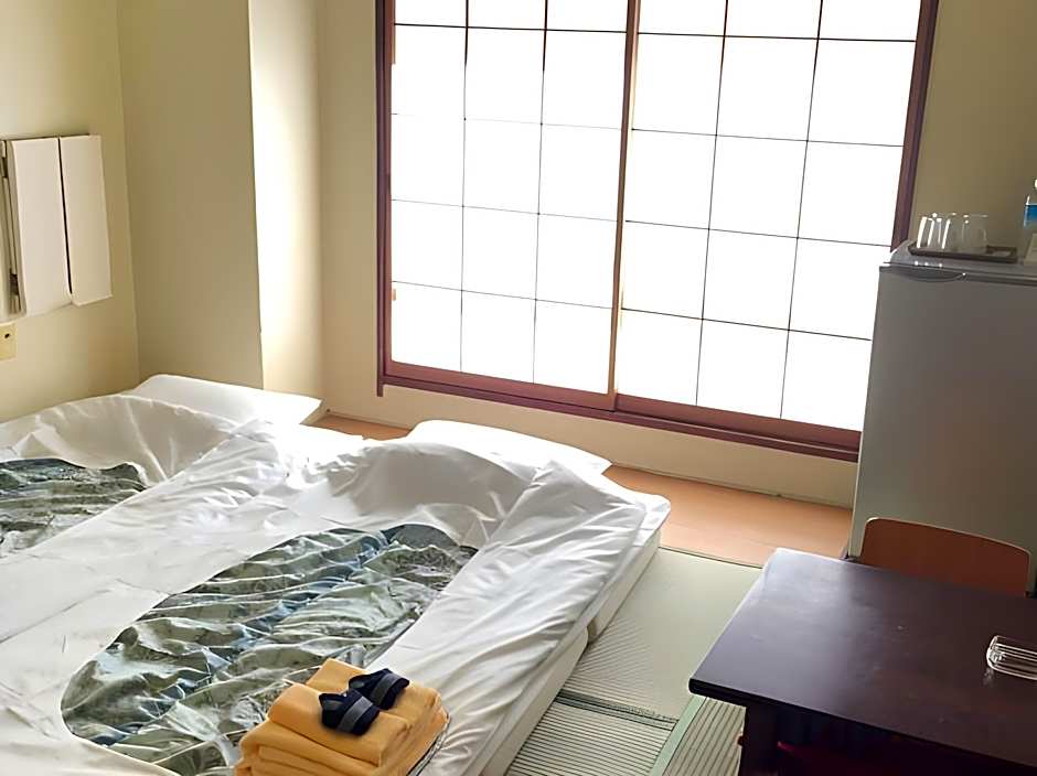 Outlet Hotel Ueno Ekimae