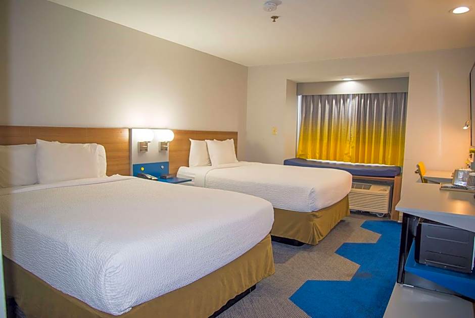 Microtel Inn & Suites By Wyndham Daphne/Mobile
