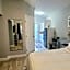 BEACHWAY INN