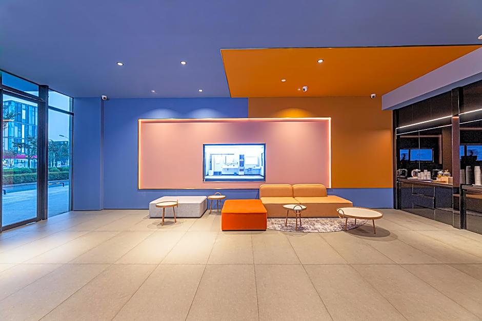 Hanting Hotel Suzhou Yuanqu Jinji Lake