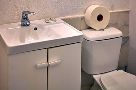 Economy Triple Room with Shared Bathroom and Toilet