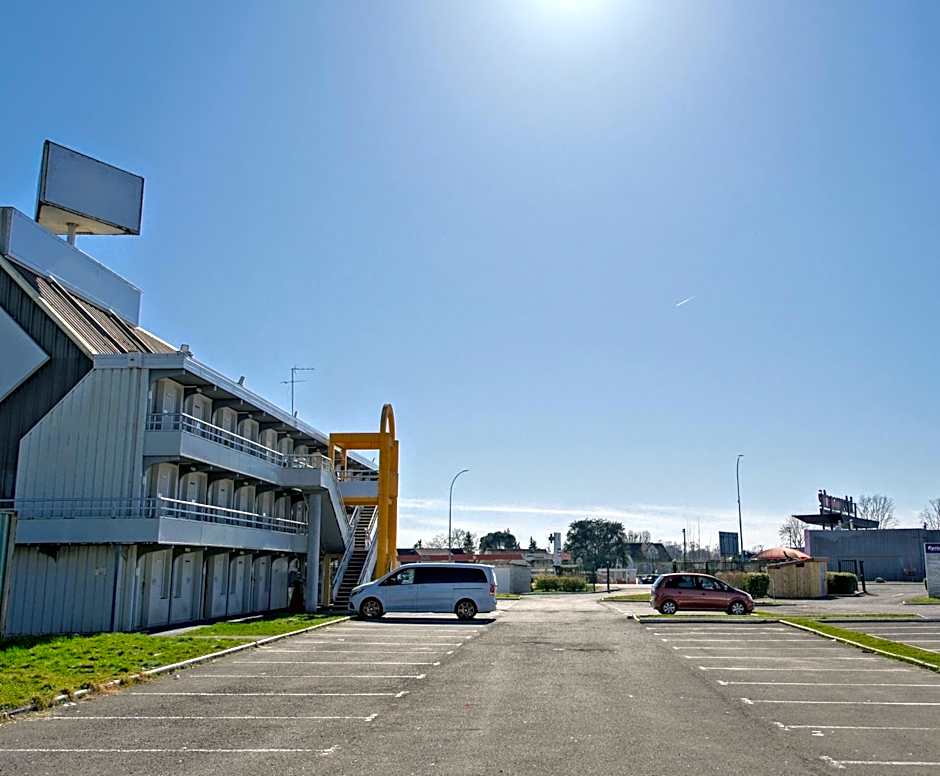 Classic Hôtel - Fontenay-Trésigny