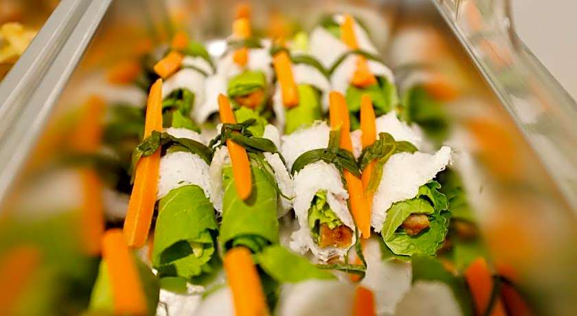 SAIGON TRAVEL LOUNGE