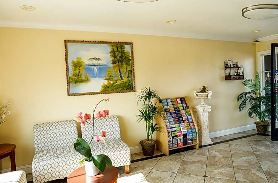 Sea Breeze Inn - San Simeon