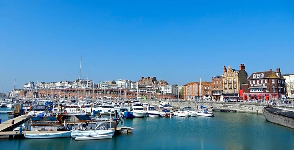 Holiday Inn Express Ramsgate  Minster By IHG