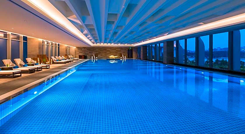 HUALUXE Xiamen Haicang Harbour View By IHG