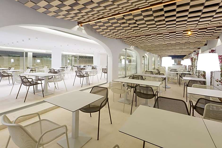 Ebano Hotel Apartments & Spa