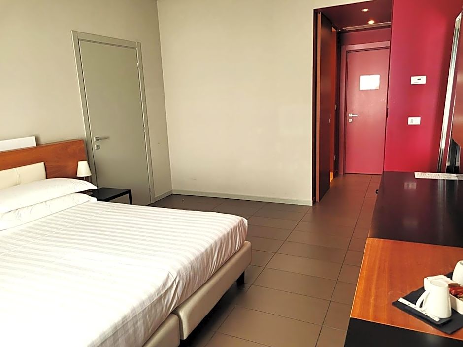 Cosmopolitan Hotel