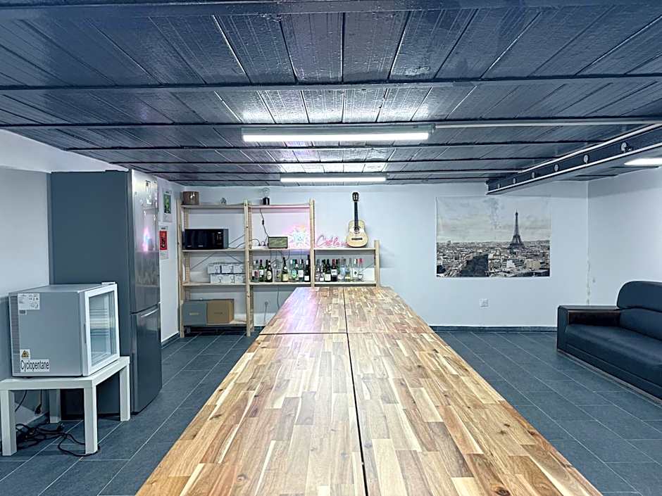 Korean Minbak CLV PARIS