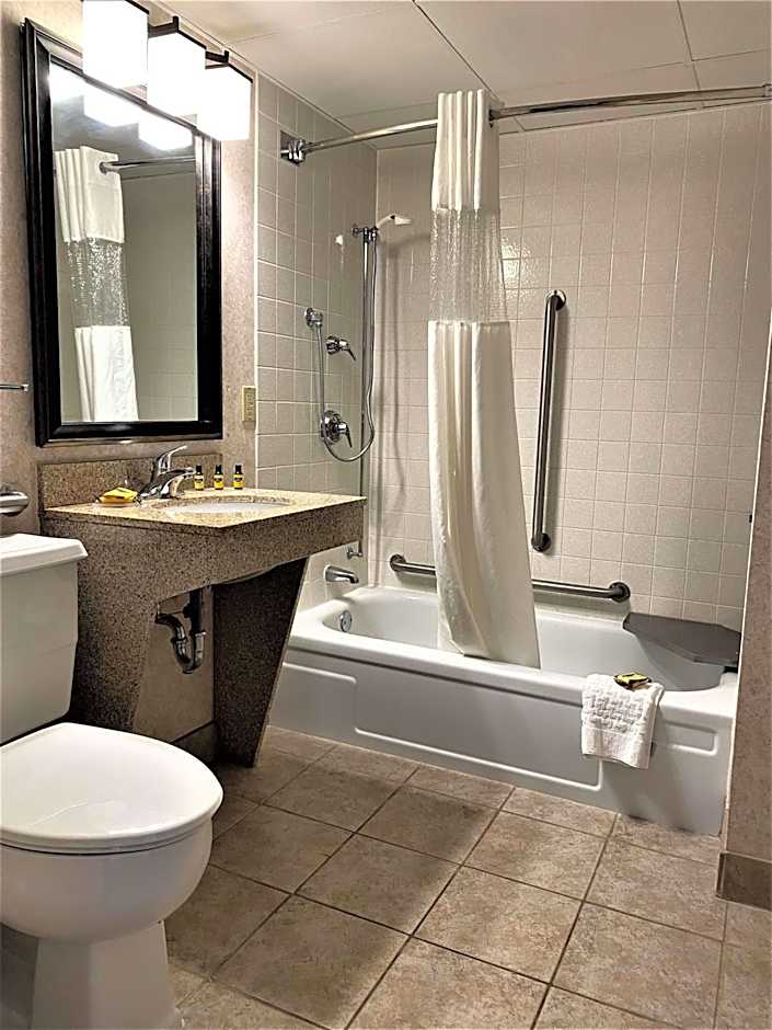 Best Western Plus Kelly Inn