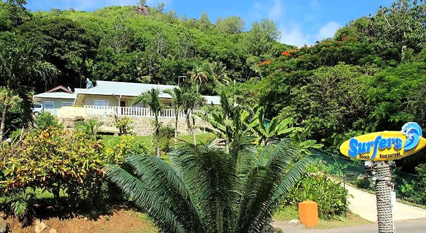 Surfers Beach Self Catering Chalets