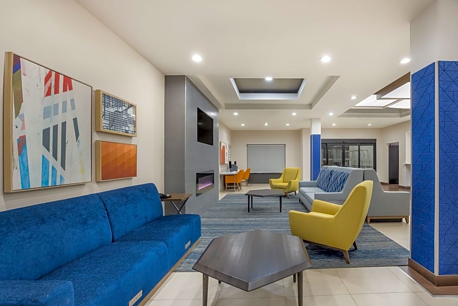 Holiday Inn Express Hotel & Suites Perry By IHG