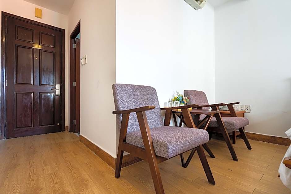 King Hotel Saigon Airport