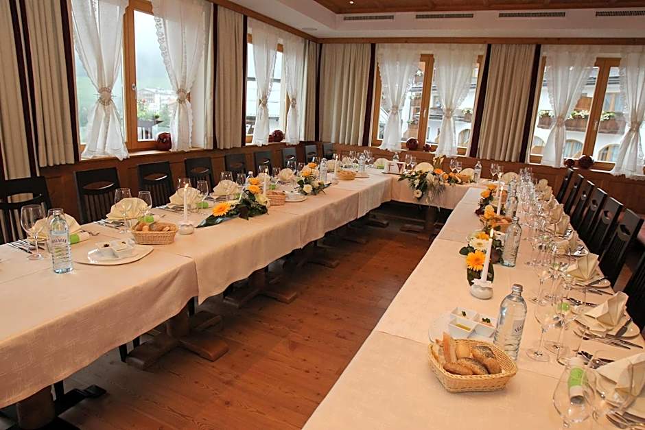 Noldis Hotel
