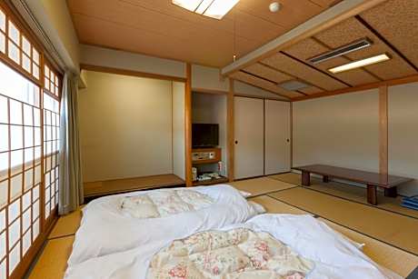 Japanese-Style Quadruple Room - Non-Smoking