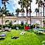 Hilton Garden Inn Carlsbad Beach