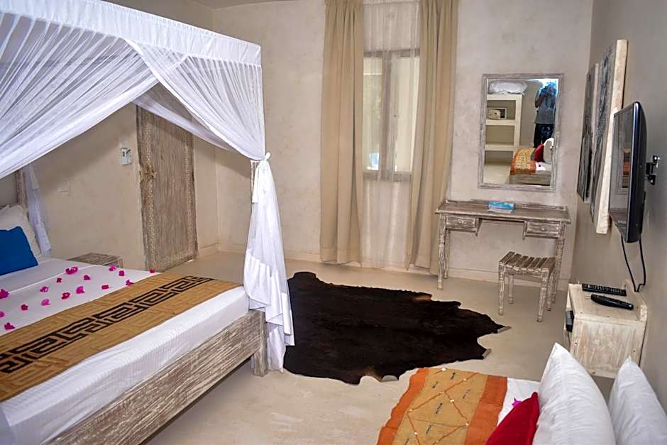 The Villa Luxury Suites Hotel