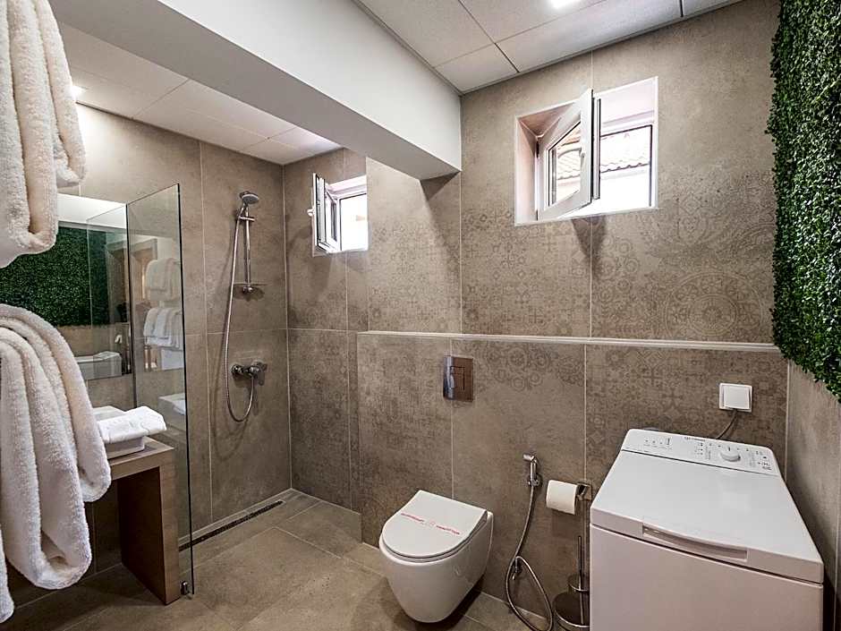 Caro Apartments & Rooms