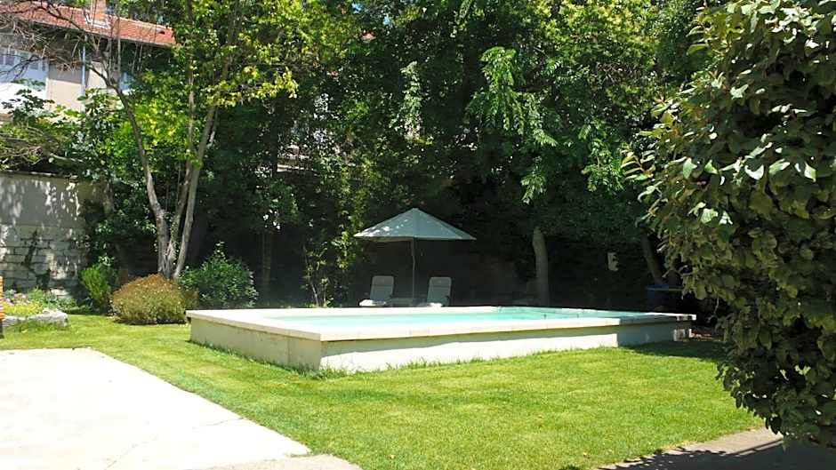 L'Observance Bed & Breakfast
