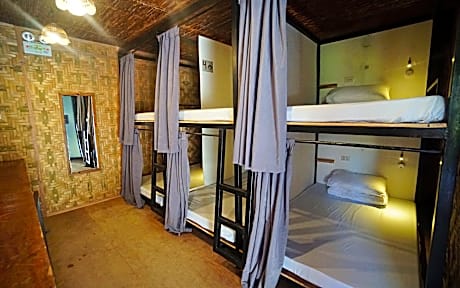 Private Room for 6 People with Bunk Bed