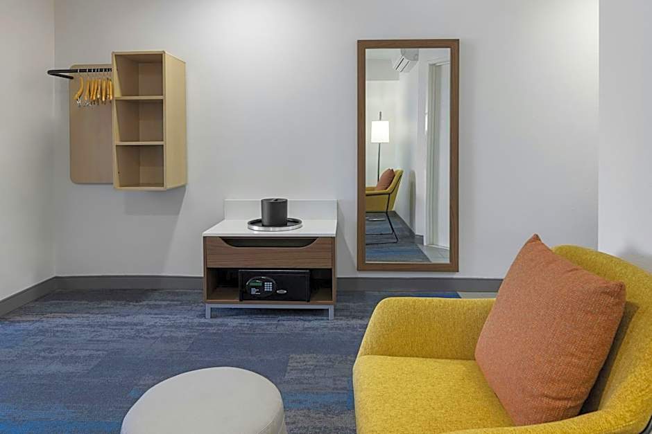 City Express by Marriott Santa Ana/Orange County Airport