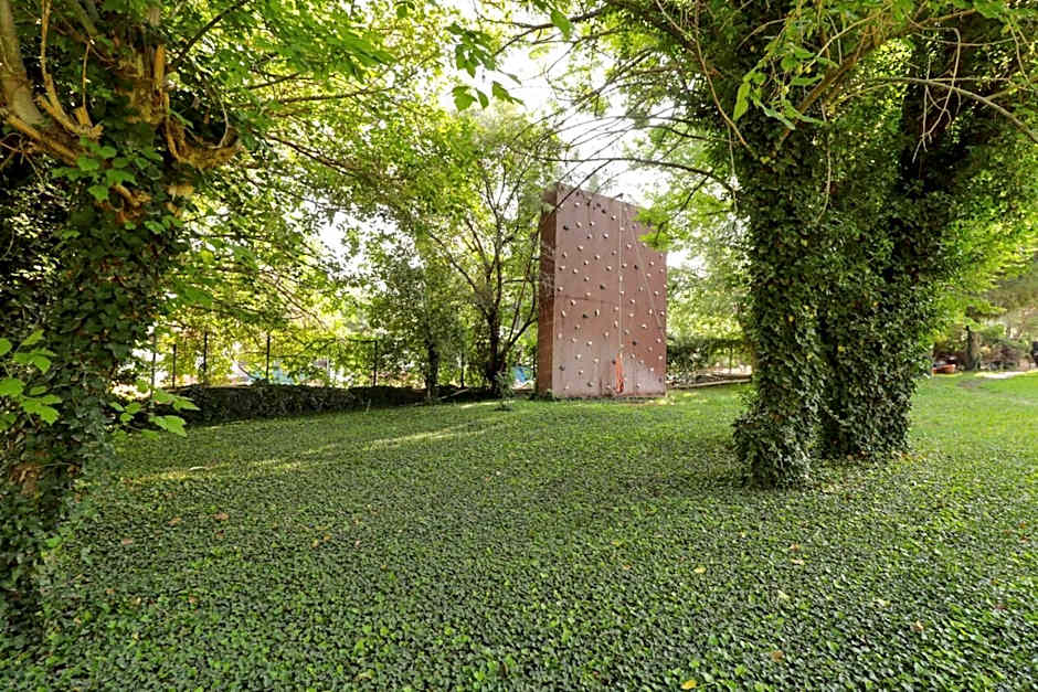 Lycus River Thermal Hotel