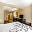 Sleep Inn & Suites Redmond