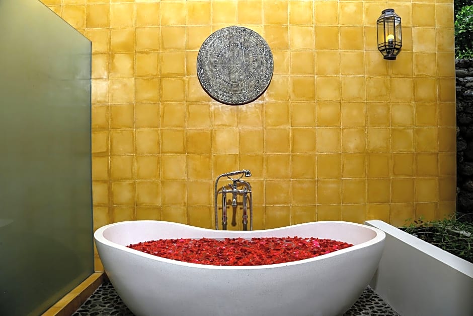 Villa Delmara At Balian Beach