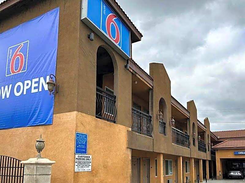 Motel 6 South Gate CA