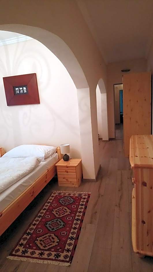 Photo 1 of 12 of 2 Bedroom Apartment