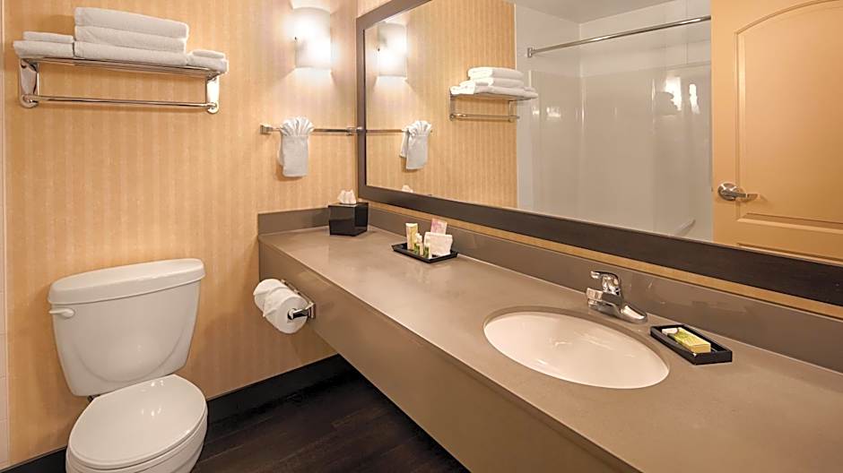 Best Western Plus Meridian Hotel