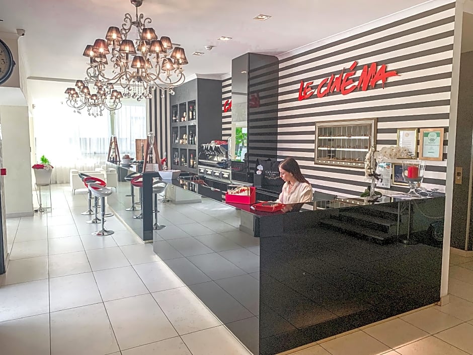 Hotel Le Cinema