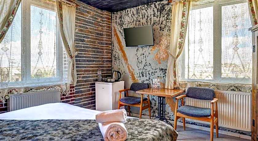 Moonlight Of Cappadocia