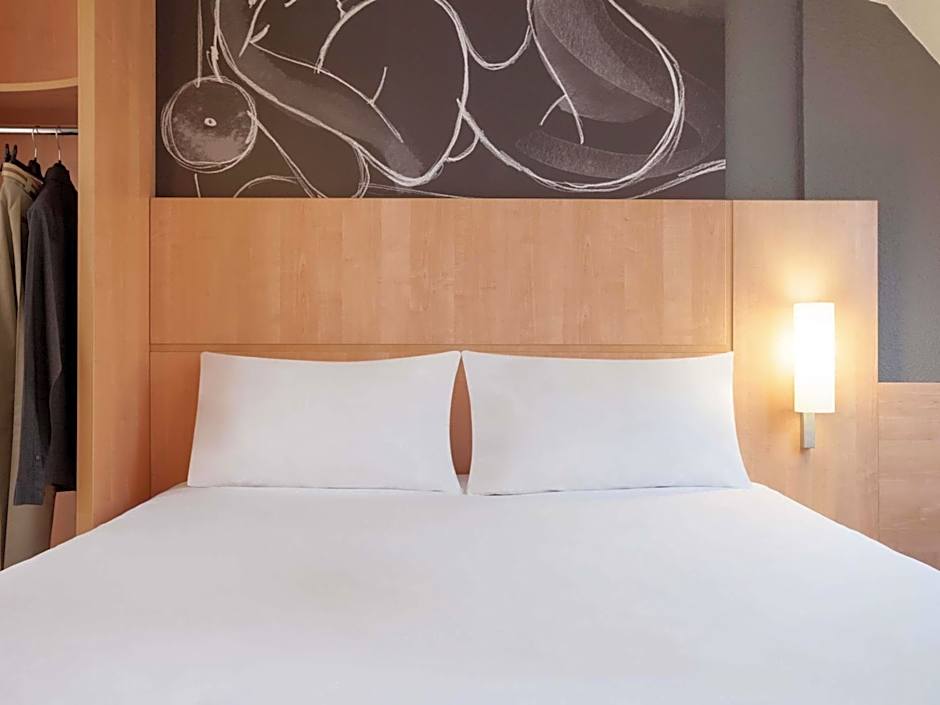 ibis Maine Montparnasse