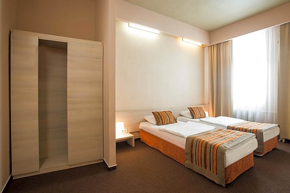 Star City Hotel