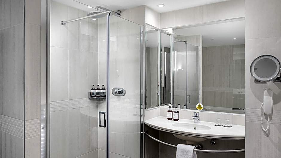 Voco St Davids Cardiff By IHG