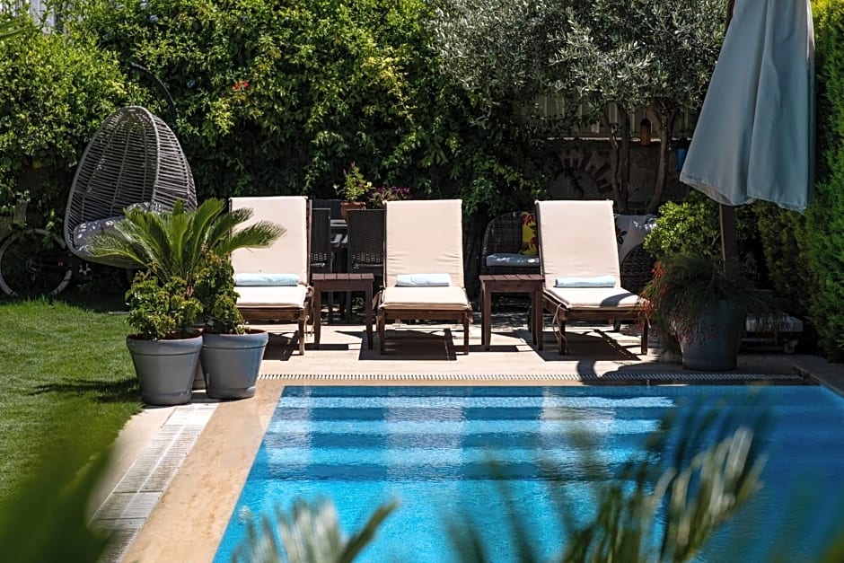 Bramasole Alaçatı Butik Hotel