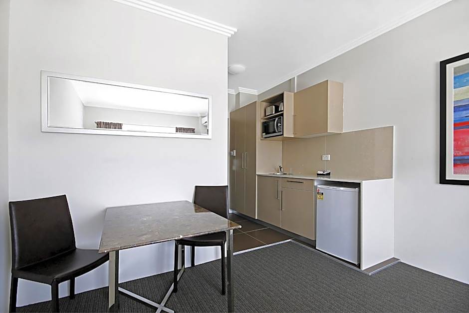 Value Suites Penrith